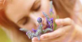 5 cheiros que diminuem a ansiedade e o impulso de comer