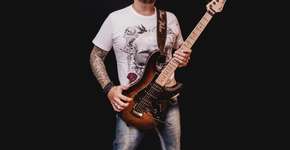 Oficina de guitarra para meninas no CCJ