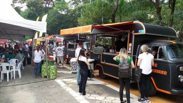 Bar nas alturas volta ao Food Truck Park Mooca. Foto: Divulgação