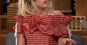 Miley Cyrus explica a sua decisão de parar de fumar maconha