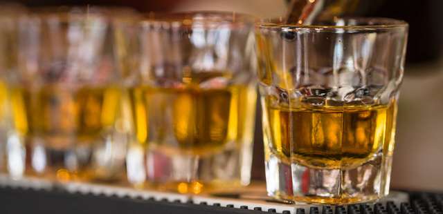 Metanol: saiba quais sintomas podem indicar que você ingeriu bebida adulterada