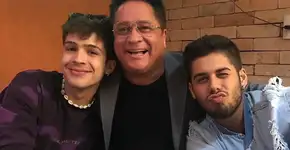 Filho de Leonardo alfineta o cantor em post de Dia dos Pais