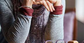 Hábito comum que contribui para o Alzheimer