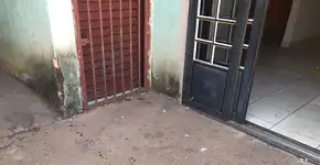 Mulher dá à luz com bala na cabeça após levar um tiro do marido