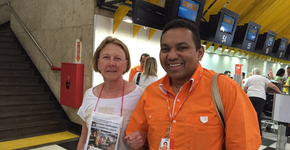 Após criar abaixo-assinado, psicóloga conquista o serviço de acompanhante para passageiros com Alzheimer em voos de companhia aérea