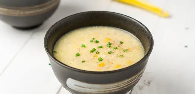 Creme de milho cremoso: perfeito para aquecer seu jantar