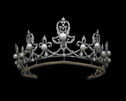 Tiara da condessa Spencer, usada pela Princesa Diana - divulgação - Assessoria de Imprensa da FAAP WN&P Comunicação