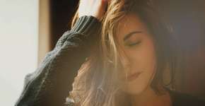 Calvície feminina: fatores emocionais podem causar queda de cabelo