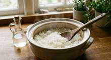 Featured side: Por que recomendam adicionar vinagre ao cozinhar arroz?