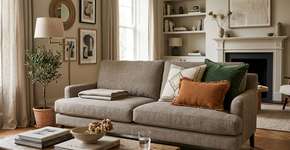 Encher o sofá de almofadas decorativas, o que apresenta não significar nada, mas tem um significado impressionante