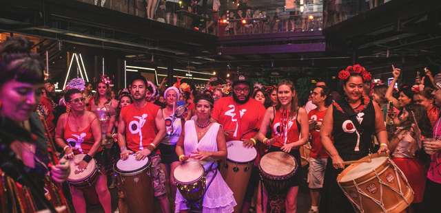 Bloco Ano Passado Eu Morri Mas Esse Ano Eu Não Morro