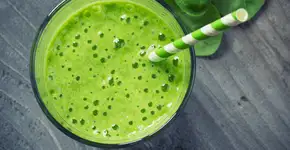 Aprenda a melhor receita de suco verde para se refrescar e começar bem o dia