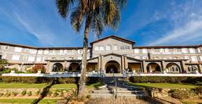 Hotel em Serra Negra (SP) une lazer, história e vista única