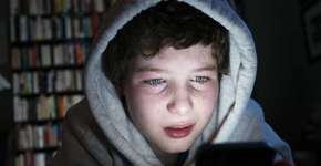 Pesquisa revela pior rede social para a saúde mental do jovem