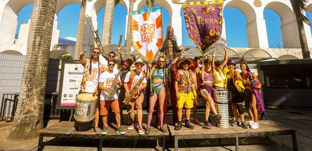 Me Enterra na Quarta + Sinfônica Ambulante