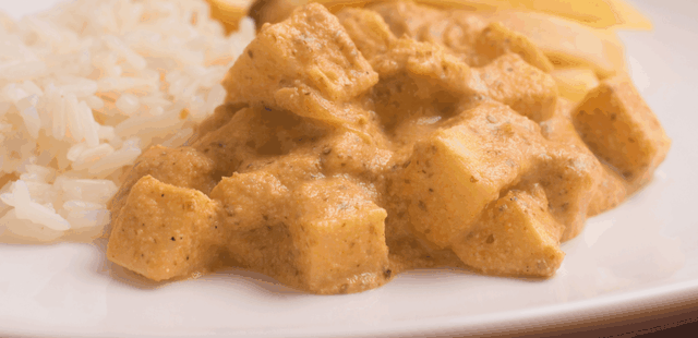 Uma versão vegetariana e deliciosa de um prato clássico: aprenda a fazer strogonoff de palmito