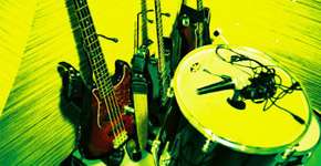 Guitarra e bateria dentro do seu bolso