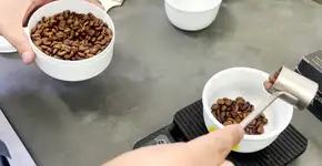 Como o café ajuda a envelhecer menos