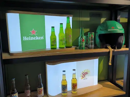 Essa parte do passeio termina num espaço onde é possível conhecer todo o portfólio do Grupo Heineken no Brasil