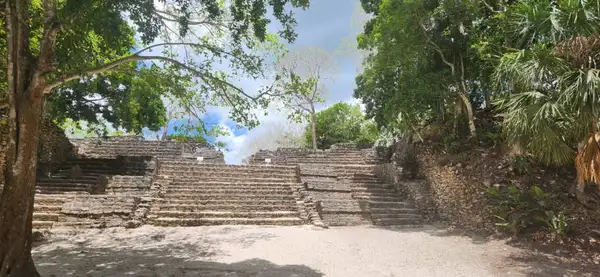 Sítio arqueológico maia de Chacchoben, na Costa Maya, no México