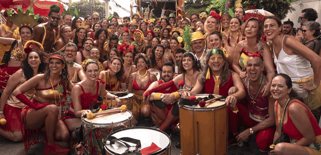 Abacaxi de Irará convida Cordão da Dona Micaela