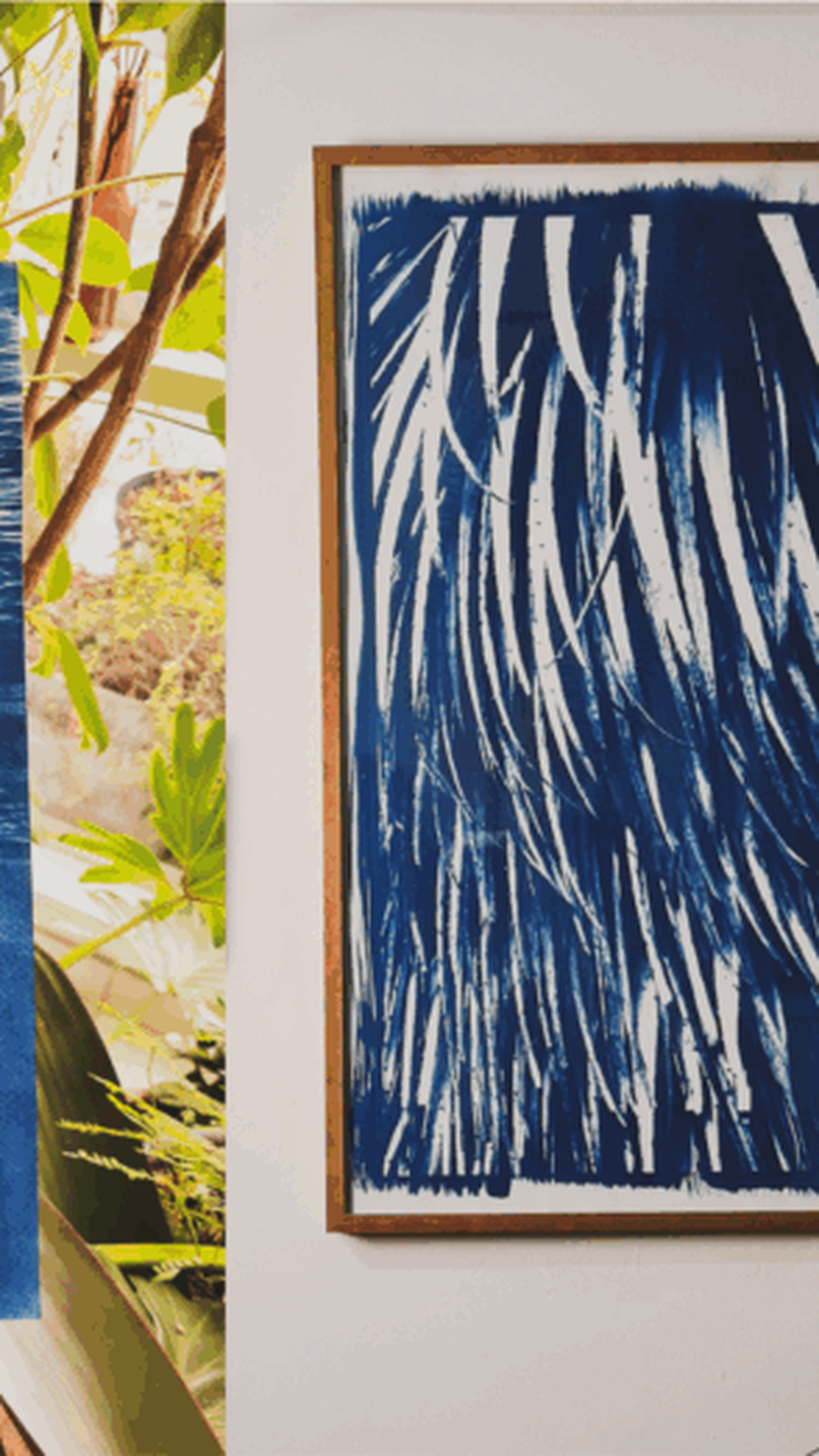 Fotografias em tons de azul da Cianó transformam sua casa em galeria de arte