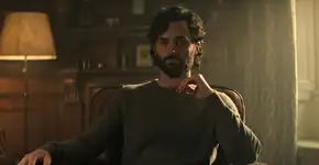 Ator de You rebate críticas sobre ele querer menos cenas de sexo