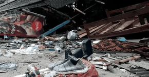 Tsunami na Indonésia deixa ao menos 222 mortos e 800 feridos