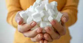 Estes são os alimentos que aumentam o açúcar no sangue imediatamente