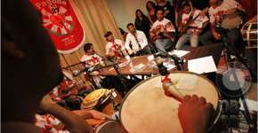 Samba da 27 ocupa a praça do Sesc Santo Amaro no Dia da Consciência Negra