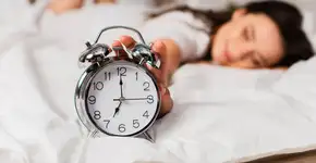 A primeira coisa que você deveria fazer ao acordar, segundo especialista