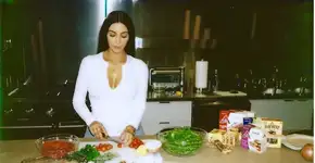 Os 3 segredos da dieta de Kim Kardashian para perder peso