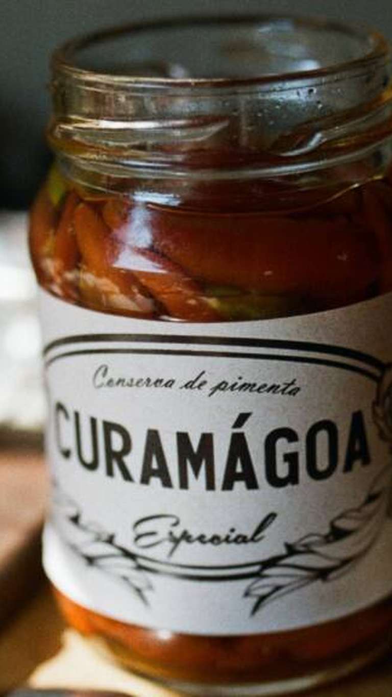 Alquimia de temperos: Curamágoa combina sabores perfeitos em pimentas, pesto e chimichurri
