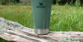 Stanley tem descontos de até 50% em copos de cerveja