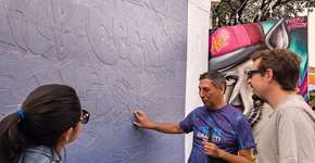 #PraCegoVer: Beco do Batman tem 1º grafite em braille do mundo