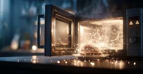 Por que ligar o micro-ondas vazio é mais perigoso do que parece