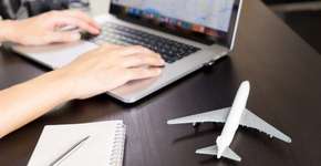 Decolar é multada em R$ 7,5 mi por diferenciar preço a consumidor