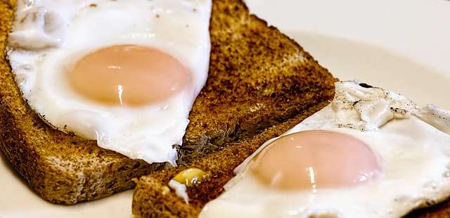 Aprenda a fazer ovos beneditinos deliciosos