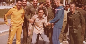 Por que mulher foi presa ao chamar Bolsonaro de ‘noivinha do Aristides’?