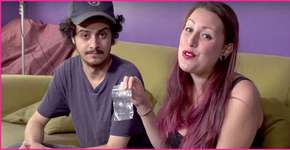 Maior de 18: Vídeo mostra casal tomando ácido e montando móveis