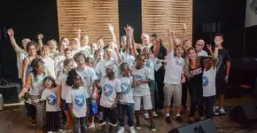 Coral de refugiados no Brasil reúne crianças e adolescentes