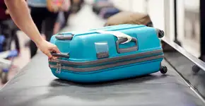 Azul e Latam reajustam taxa para despachar bagagem