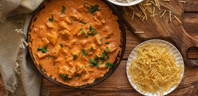 Aprenda a fazer um estrogonofe de frango cremoso perfeito em poucos minutos