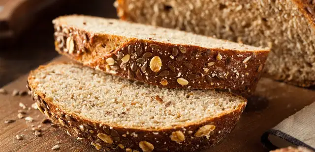 Pão de aveia na frigideira: rápido e saudável em 3 passos