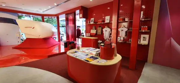  Espaço Iberia também tem loja para venda de produtos da marca