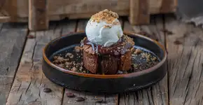 Esta receita de petit gâteau de doce de leite vai te fazer ir ao céu e voltar