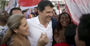 Foto da jornalista da Folha que irritou Bolsonaro é Fake News