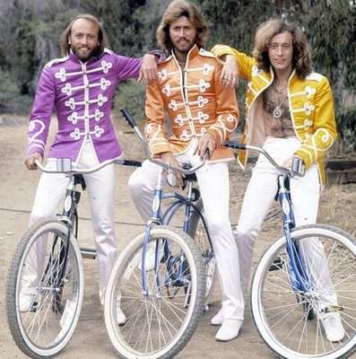 Barry Maurice e Robin Gibb
