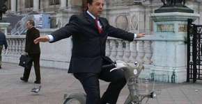 Internet comemora e faz piadas após prisão de Sérgio Cabral