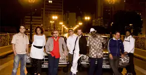 Clube do Balanço e Simoninha no Itaú Cultural